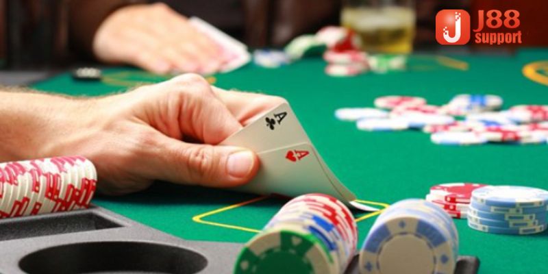 Các vòng chơi Poker chi tiết nhất